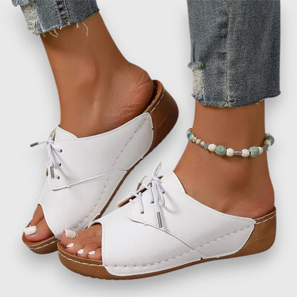 Saskia – Sandały w stylu vintage